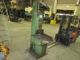 OSBORNE MODEL# 8BI-72 LOADER