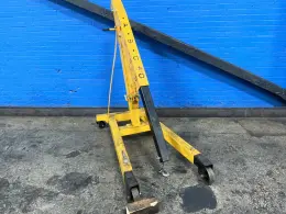 Vestil Shop Crane