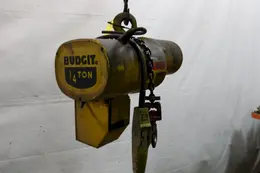 1/4 TON BUDGIT ELECTRIC POWERED CHAIN HOIST : STOCK #11993