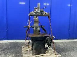 OSBORN 28” X 34” ROTOLIFT MOLDING MACHINE  -  3161-8