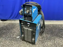 Miller  450 A Welder  - Axcess 450