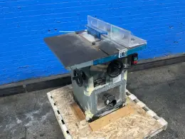 DELTA 10" TABLE SAW   -  34-802F