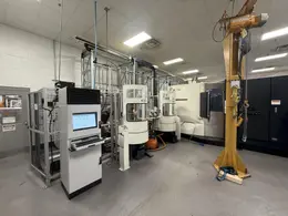 Makino MMC2 with (3) Makino a61nx - 30 Station Pallet Pool FMS For Sale