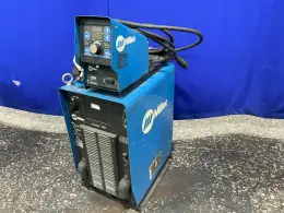 Miller  450 A  Welder  - Axcess 450