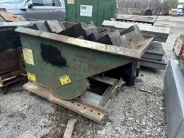 1.5 YD JESCO DUMP HOPPER ON CASTERS: STOCK 22277