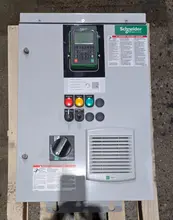 SCHNEIDER ELECTRIC ATV660D11T4N2AAWABN 15 HP VARIABLE SPEED AC DRIVE USED
