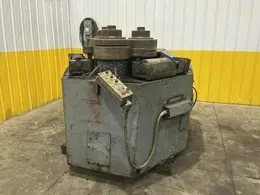 5" X 5" X 1/2" PULLMAX MODEL #Z41 VERTICAL/HORIZONTAL HYDRAULIC ANGLE ROLL: YOBRO #25804