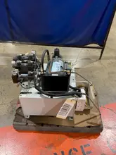 HONG JI HYDRAULIC POWER UNIT NV000013314J 30 L PUMP 70 L TANK USED