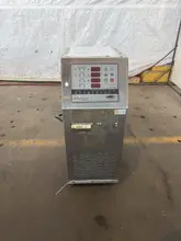 ADVANTAGE ENGINEERING WATER-CIRCULATING TEMPERATURE CONTROL UNIT. STOCK # 1116124