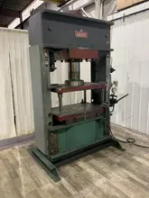 200 TON DAKE MODEL #908-201 HYDRAULIC H FRAME PRESS: STOCK #80884