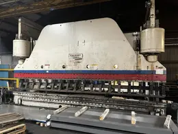 1000 Ton x 24′ Cincinnati 1000H20 CNC Press Brake, 1966