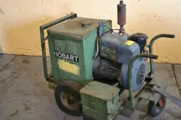 3 HP HOBART GAS ARC WELDER: STOCK #53208