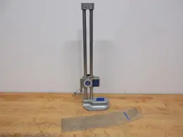 Mitutoyo 192-141 Twin Beam 18" Digital Height Guage with Dust Sleeve- Auction Item