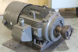 100 HP VECTOR DRIVE MOTOR WITH DRIVE:  STOCK #62942