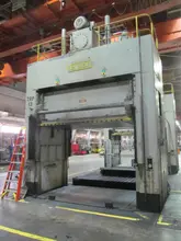 50 Ton Verson D2-50-132-84 DS Hydraulic Spotting Press
