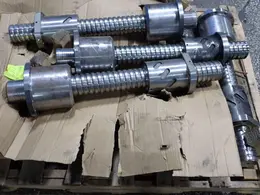 32" BALL SCREWS