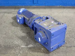 SUMITOMO DRIVE TECHNOLOGIES 15 HP GEAR DRVE   -  LHYMS15-4D165B-Y1