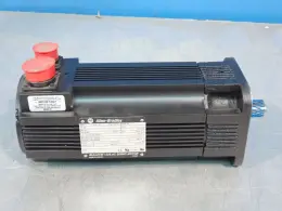 ALLEN BRADLEY MOTOR   -  1326AB-B420H-21