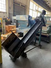 12" NEW LONDON MODEL 500-12 INCLINED PARTS CONVEYOR. STOCK # 0425023