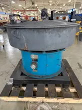 SWECO M45RC VIBRATORY MACHINE 1120 RPM 5 HP USED