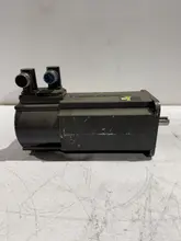 INDRAMAT MHD071B-061-PP0-UN SERVO MOTORS USED