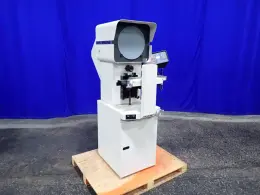 MICRO-VU OPTICAL COMPARATOR  -  SPECTRA / M1030432