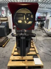 31.5” STARRETT HC-800 Optical Comparator DRO 10X, 20X, 50X #7297