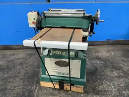 GRIZZLY INDUSTRIAL 20” PLANER  -  G0454