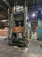 500 TON CLEARING H-500-72-48 HYDRAULIC PRESS. STOCK # 0678824