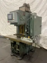 20 TON DENISON C FRAME HYDRAULIC PRESS: STOCK #80848