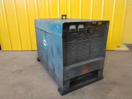 MILLER DELTAWELD 650 DC ARC WELDER: STOCK #11260