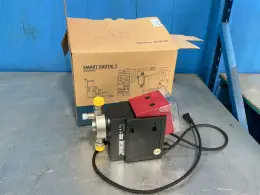 GRUNDFOS 150 PSI SMART DIGITAL DOSING PUMP   -  DDA12-10AR-SS/T/SS-F-31VVBG