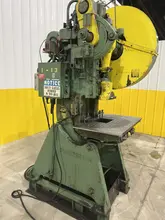 30 TON BROWN AND BOGGS OBI PRESS, 2.5" STROKE: STOCK #20250