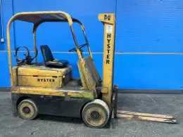 HYSTER 6000 LBS PROPANE FORKLIFT  -  S60B