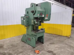60 TON BLISS MODEL #C-60 OBI FLYWHEEL STAMPING PUNCH PRESS 4" STROKE: STOCK #23467