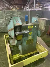 Fox model 320-63 20" double end grinder s/n 6956056, note: only using one side as a belt grinder