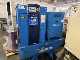20 HP COMPAIR MODEL #LFR2A ROTARY SCREW AIR COMPRESSOR WITH DRYER: YOBRO #25816