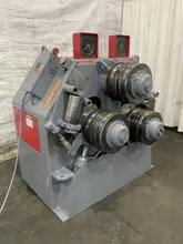 6"X 6" X 5/8" ROUNDO MODEL R6 ANGLE BENDING ROLL : STOCK #80903