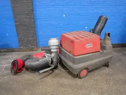 LINCOLN ELECTRIC 0.75 KW FUME EXTRACTOR  -  MOBIFLEX 200-M