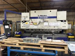 110 Ton x 10′ Pullmax Ursviken Optima 100 3.1/2.55 CNC Press Brake, 1999 – In Good Running Condition, Misc Tooling Included