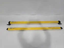 SICK XC40E-1203A0A0AAA0/XC40S-1203A0A0AAA0 LIGHT CURTAIN SET USED