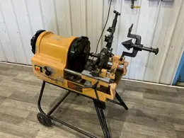 1/2 TO 4" STEEL DRAGON PIPE THREADING MACHINE, MODEL SDT-6790: STOCK #81308