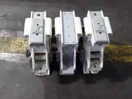 JOSLYN CLARK CIRCUIT BREAKER