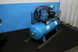 10 HP LEROI HORIZONTAL AIR COMPRESSOR: STOCK #75558
