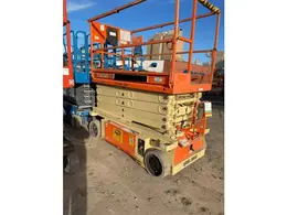 JLG 32′ Platform Height 3248RS Electric Scissor Lift, 2015 – 38′ Max Work Height