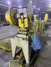 15 TON FLEXO-PRESS C15 PRECISION PRESS WITH STRAIGHTENER &amp; CONTROL. STOCK # 0434926