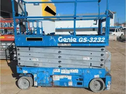 Genie 38′ GS-3232 Electric Scissor Lift, 2014 – Platform 500LB Capacity, Low Hours