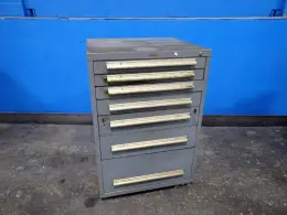 EQUIPTO 7 DRAWERS TOOL CABINET
