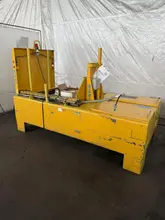 BRUDI HYDRAULIC PALLET CHANGER / LOAD TRANSFER STATION. STOCK # 0445925.