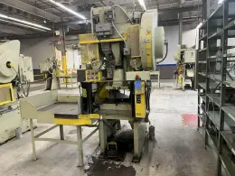 FEDERAL 32 TON OBI PRESS, S/N 32-444, STOCK# 14278J